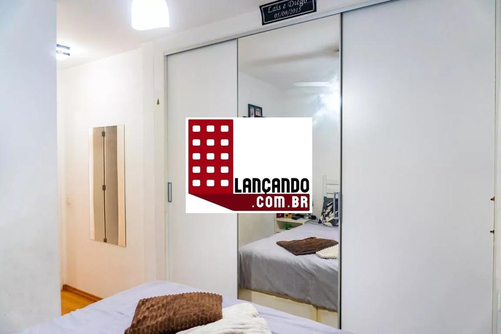 Apartamento à venda com 3 quartos, 75m² - Foto 2