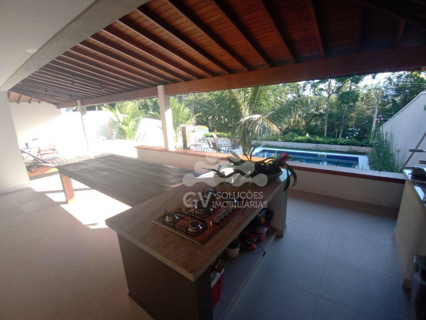 Casa de Condomínio à venda com 6 quartos, 375m² - Foto 5