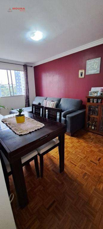 Apartamento à venda com 2 quartos, 61m² - Foto 3