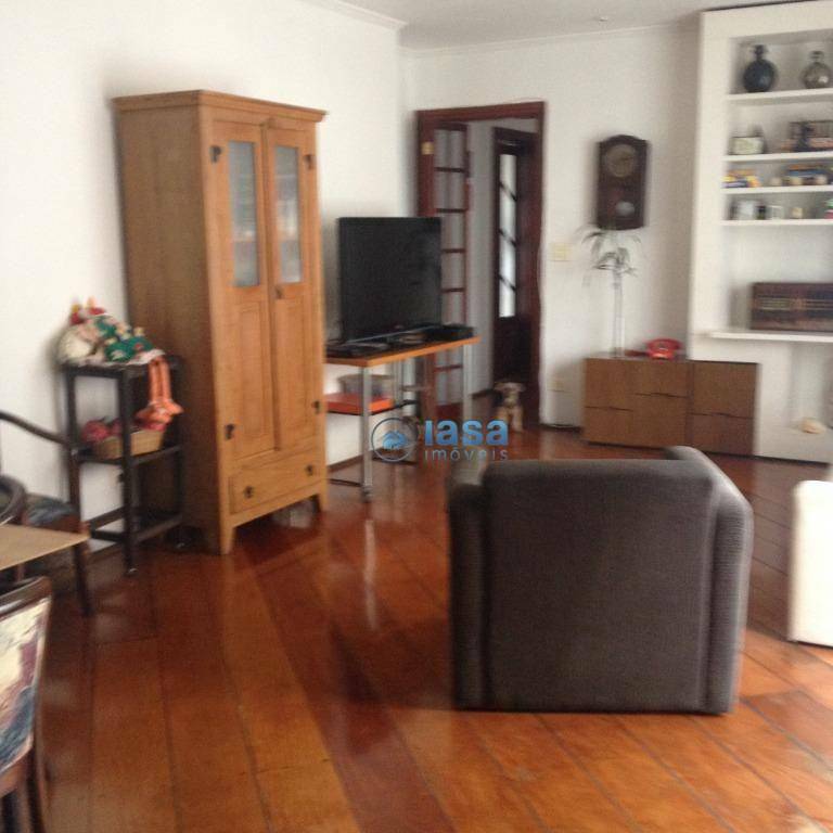 Apartamento à venda com 3 quartos, 145m² - Foto 1