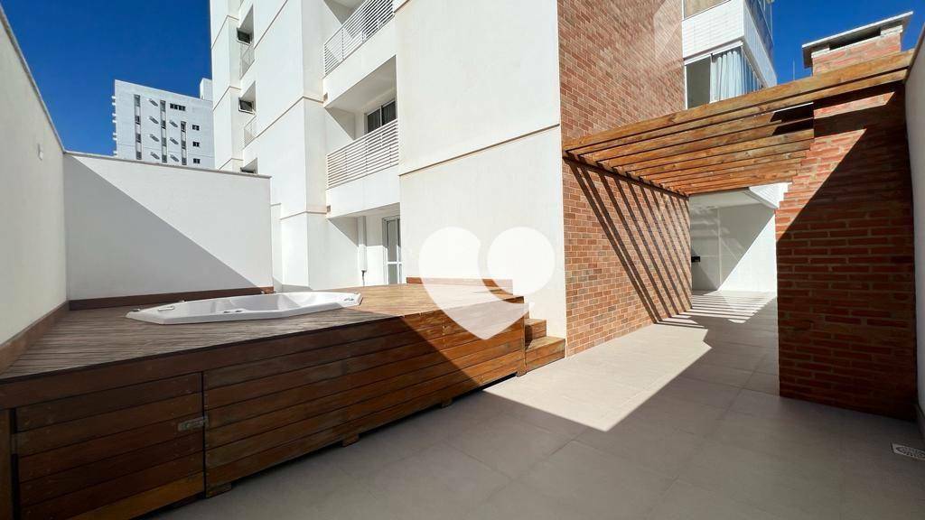 Apartamento à venda com 2 quartos, 123m² - Foto 1