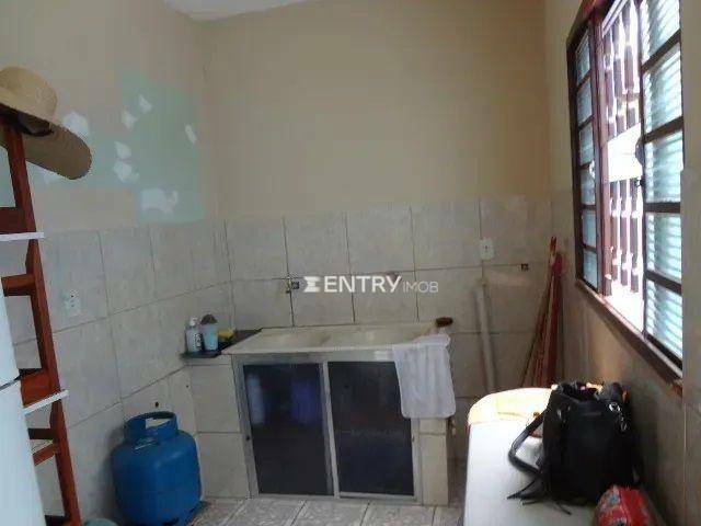 Casa à venda com 3 quartos, 179m² - Foto 20