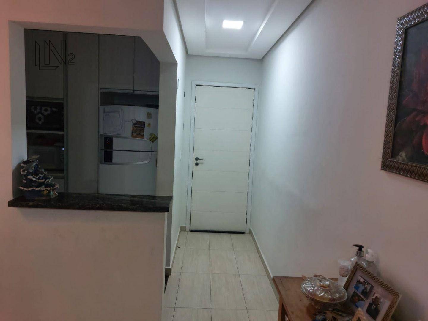 Apartamento à venda com 3 quartos, 84m² - Foto 4