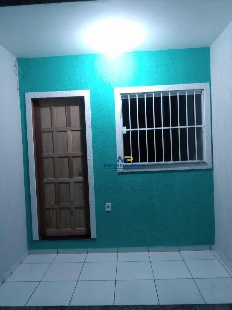 Casa à venda com 2 quartos, 58M2 - Foto 2