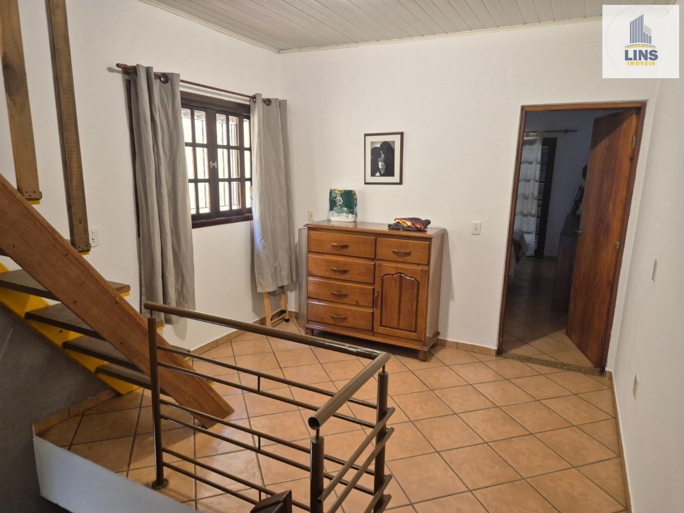 Sobrado à venda com 4 quartos, 236m² - Foto 4