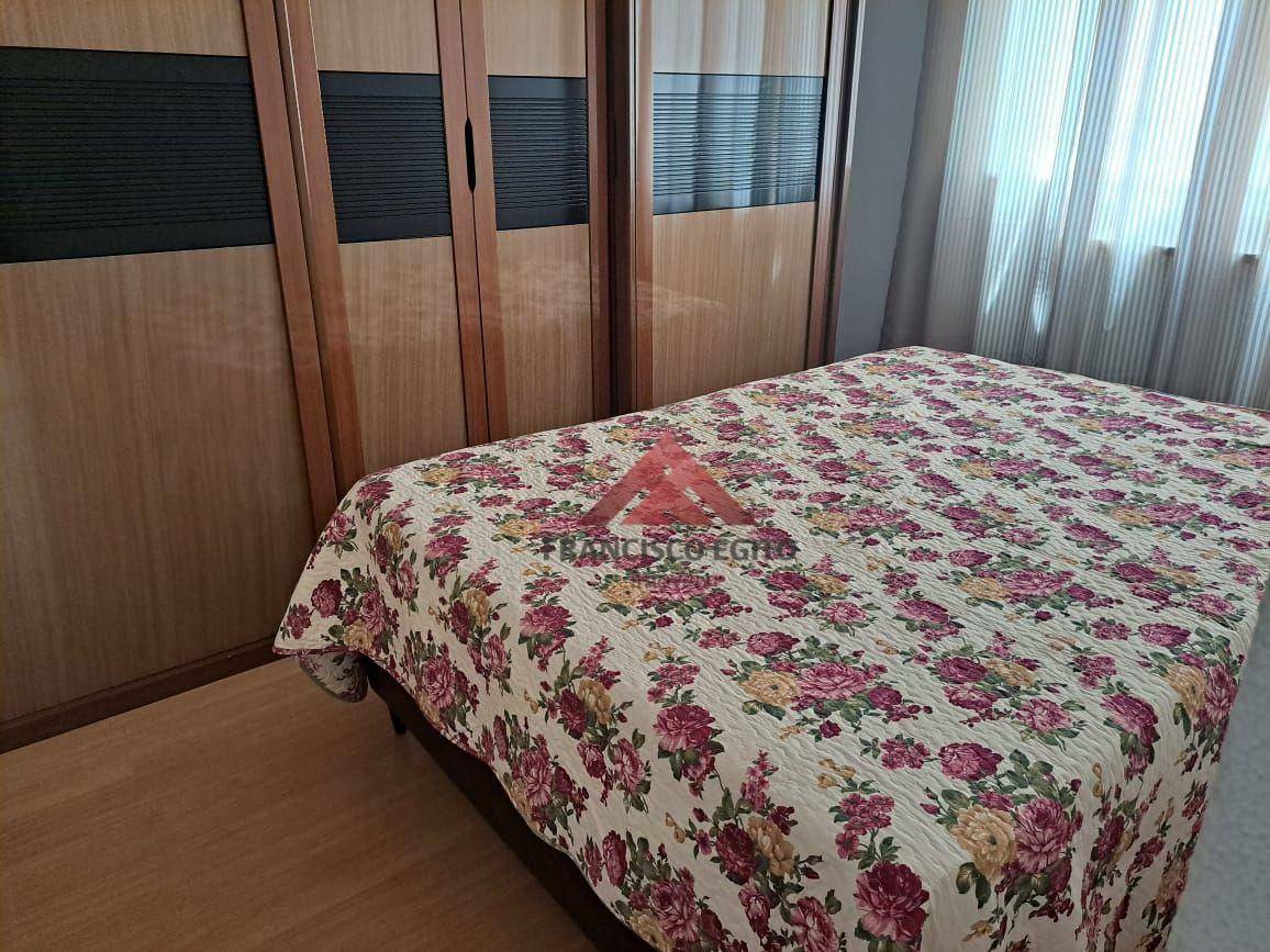 Apartamento à venda com 2 quartos, 84m² - Foto 12