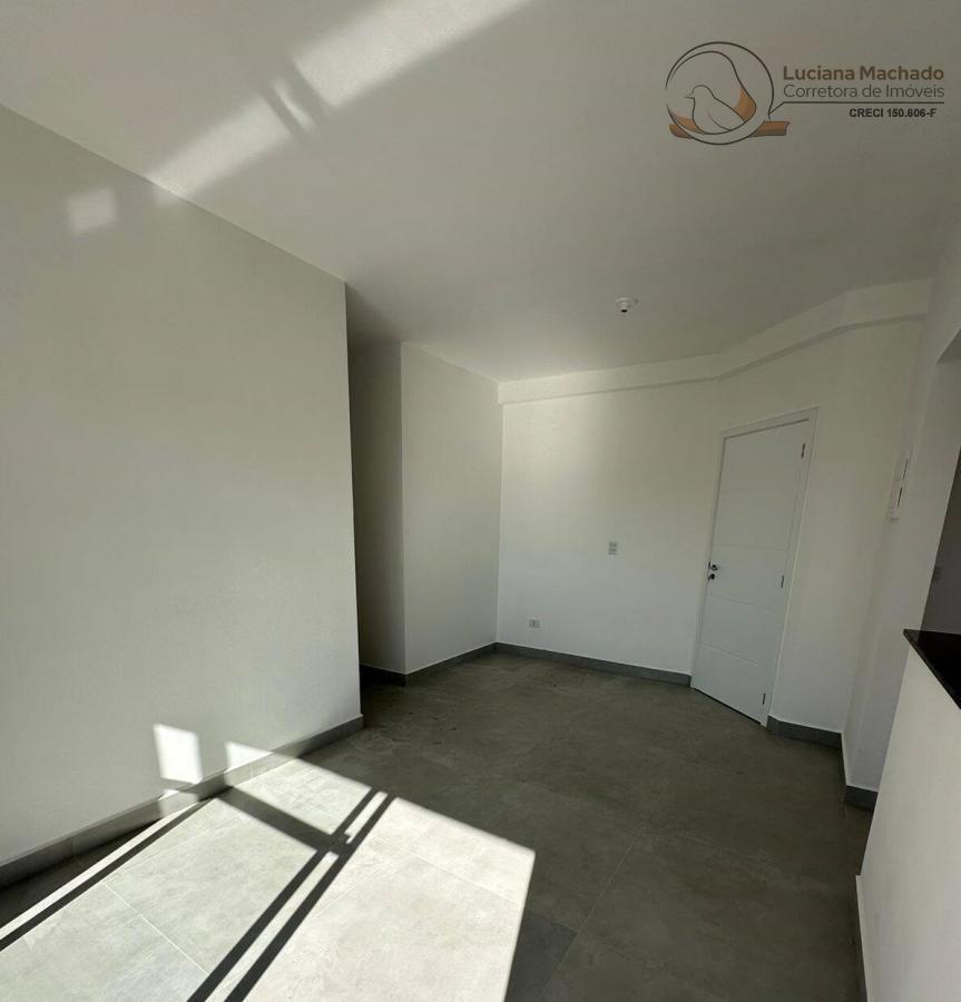 Apartamento à venda com 2 quartos, 62m² - Foto 15