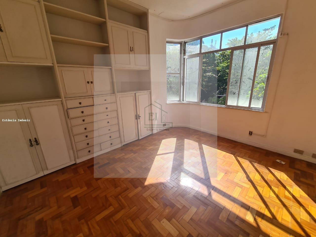 Apartamento à venda com 3 quartos, 120m² - Foto 35