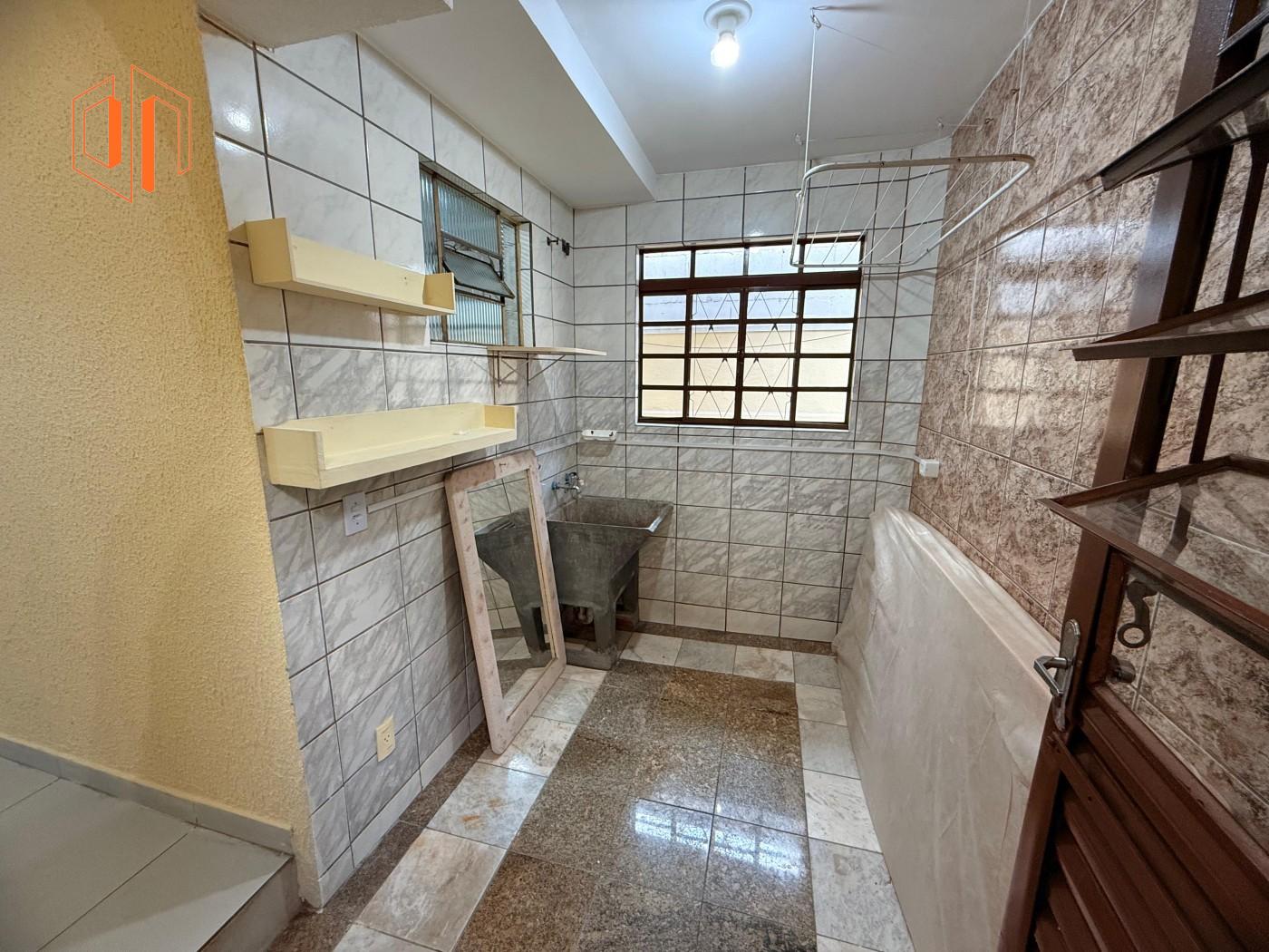 Casa à venda com 4 quartos, 132m² - Foto 36