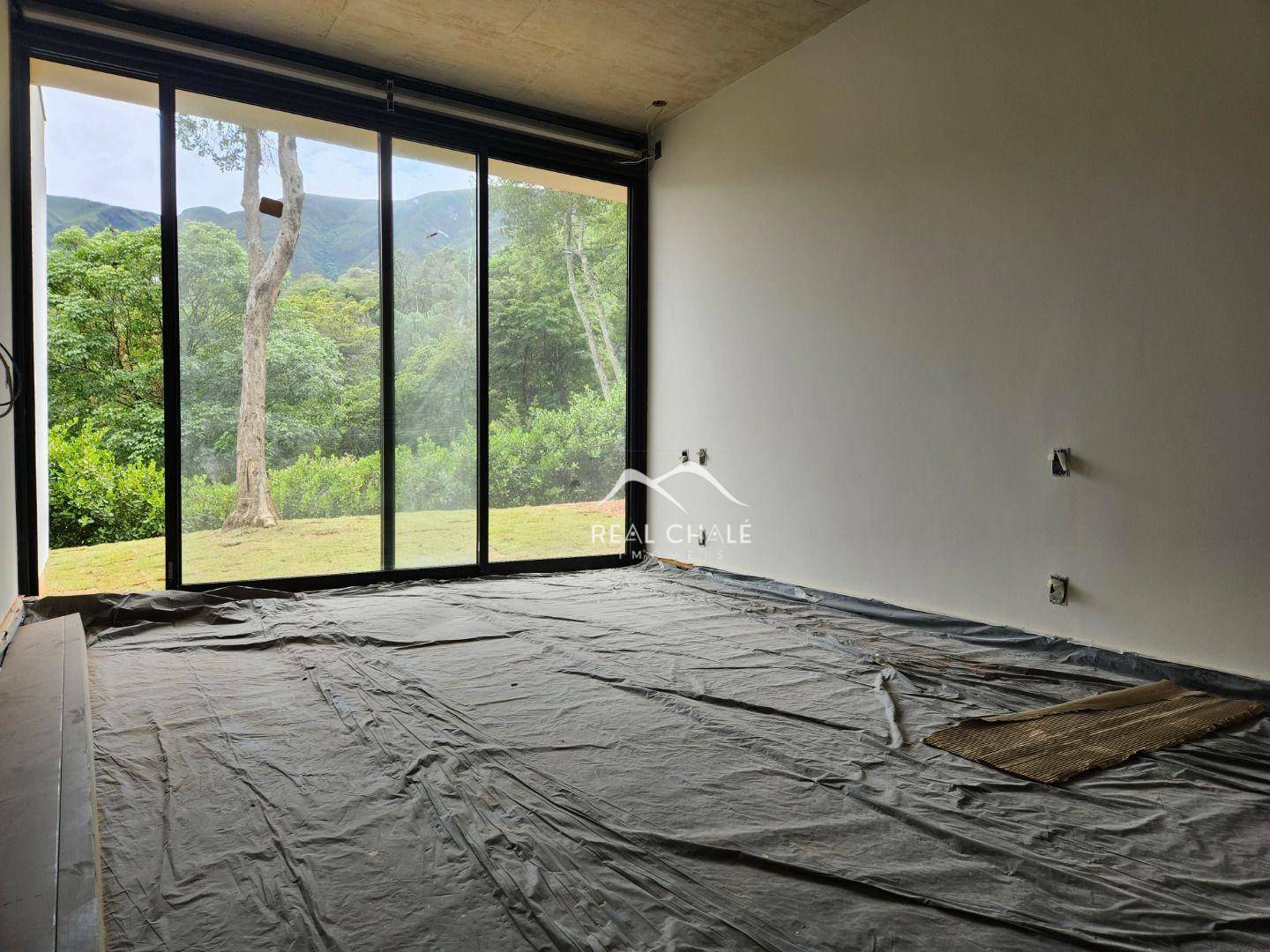 Casa de Condomínio à venda com 4 quartos, 355m² - Foto 10