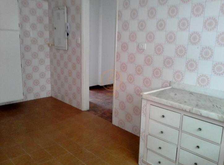 Apartamento à venda com 3 quartos, 156m² - Foto 5