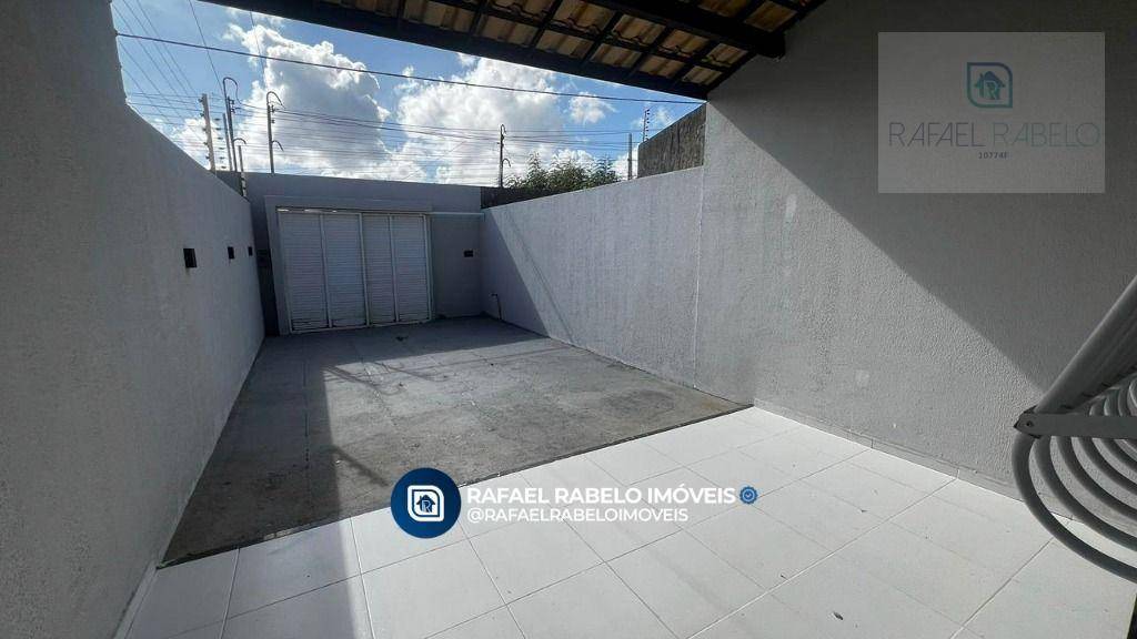 Casa, 3 quartos, 108 m² - Foto 2