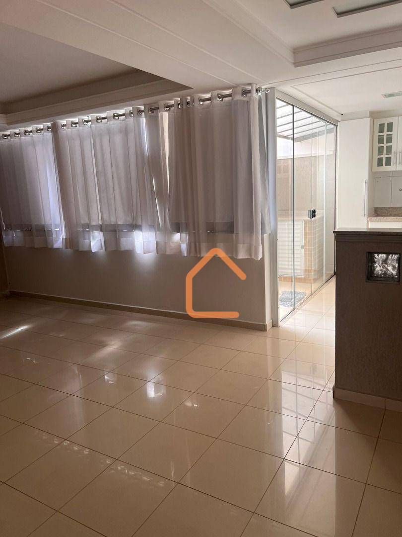 Casa à venda com 4 quartos, 352m² - Foto 25