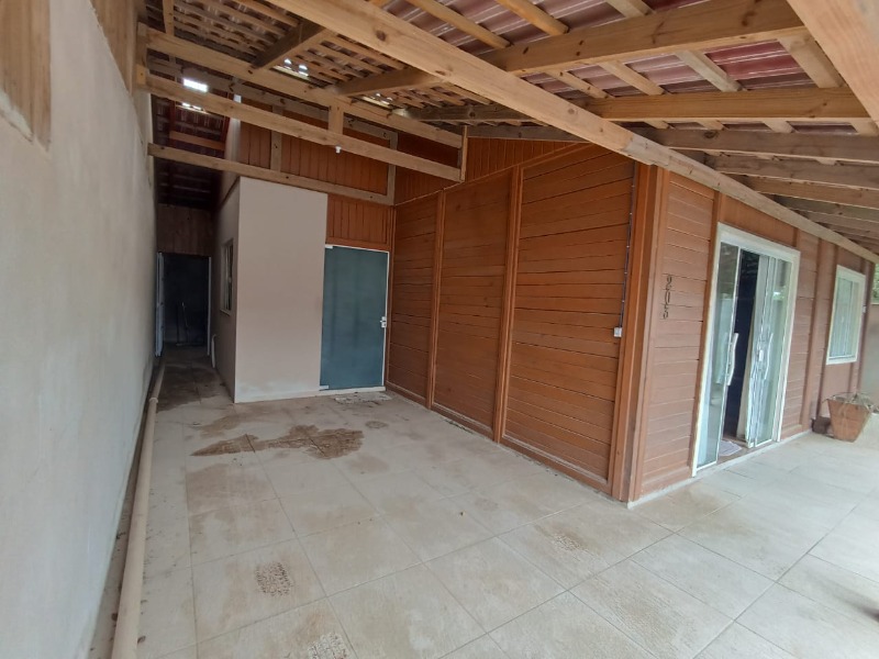 Casa à venda com 2 quartos, 200m² - Foto 19