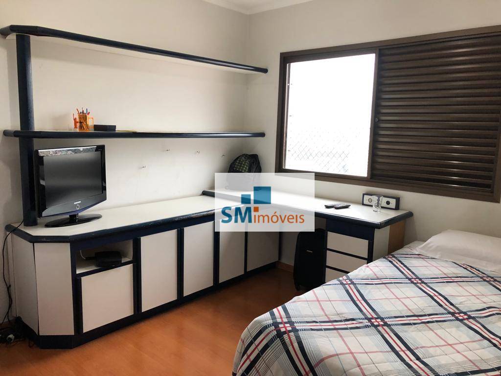 Apartamento à venda com 3 quartos, 150m² - Foto 9