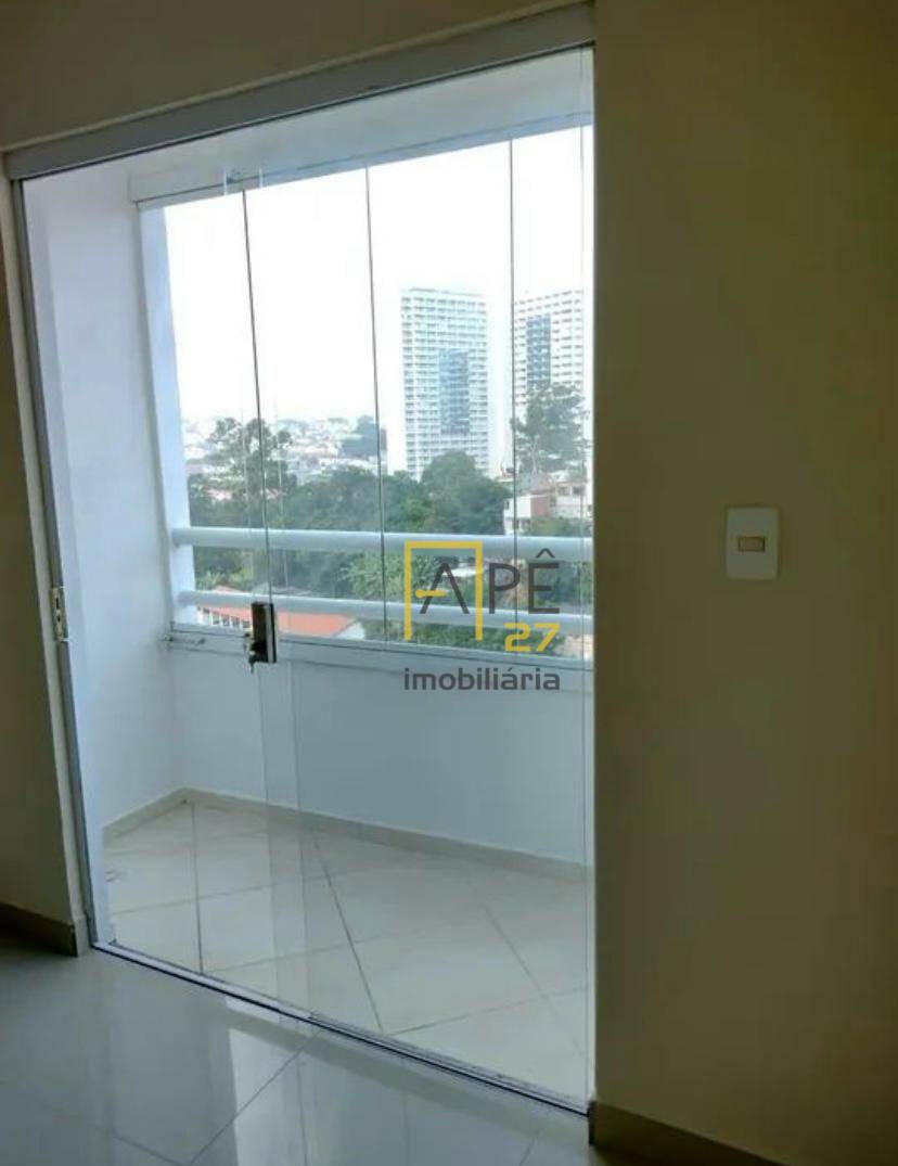 Apartamento para alugar com 3 quartos, 70m² - Foto 12