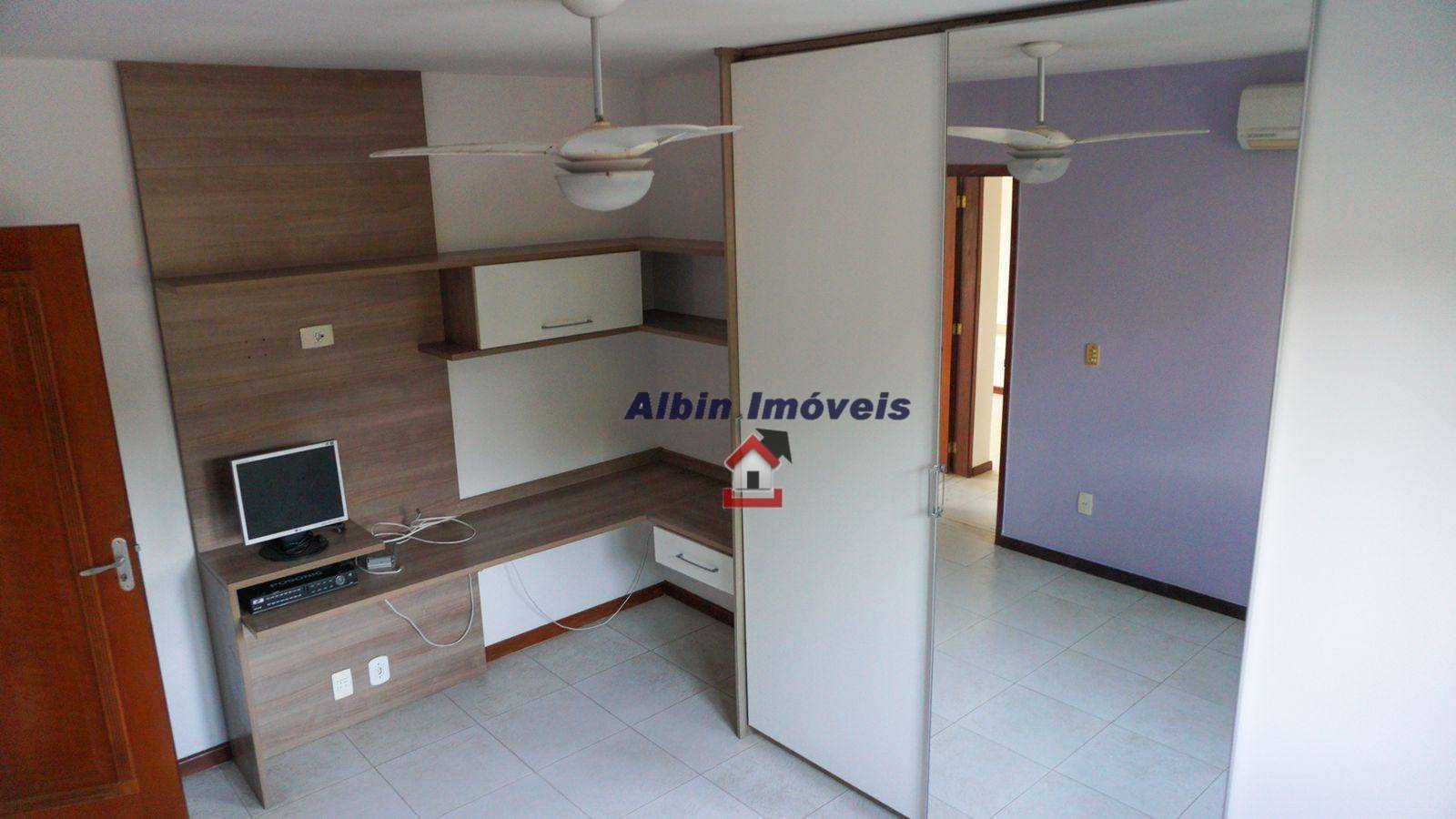 Casa à venda com 3 quartos, 200m² - Foto 29