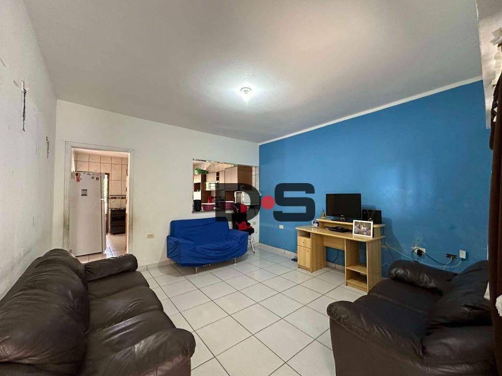 Casa à venda com 3 quartos, 100m² - Foto 1