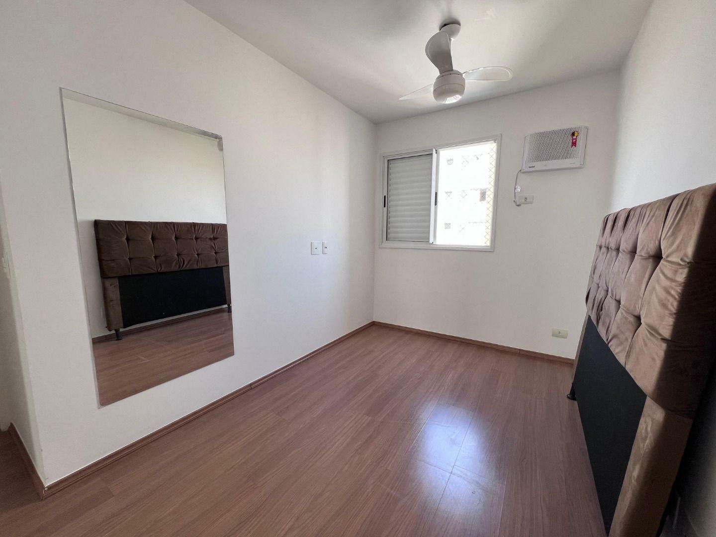 Apartamento à venda com 2 quartos, 53m² - Foto 12