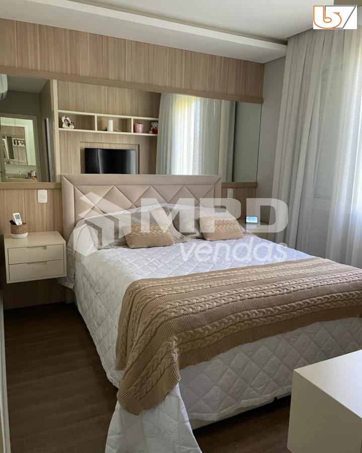 Apartamento à venda com 3 quartos, 123m² - Foto 11