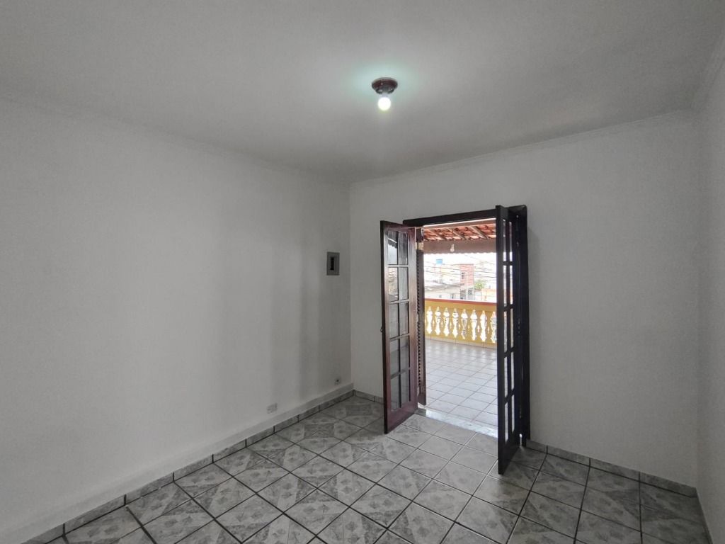 Sobrado à venda com 3 quartos, 230m² - Foto 23