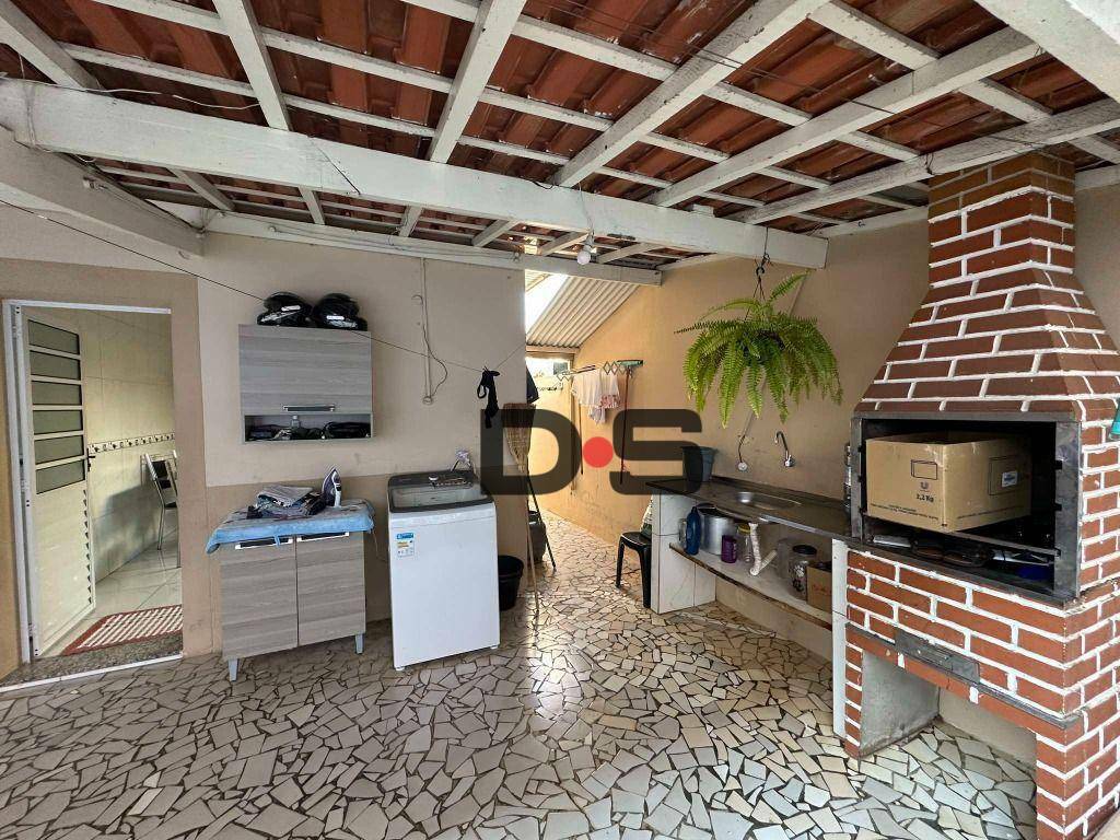 Casa à venda com 3 quartos, 188m² - Foto 8