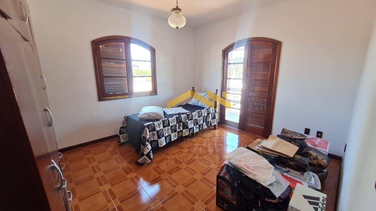 Casa à venda com 2 quartos, 156m² - Foto 14