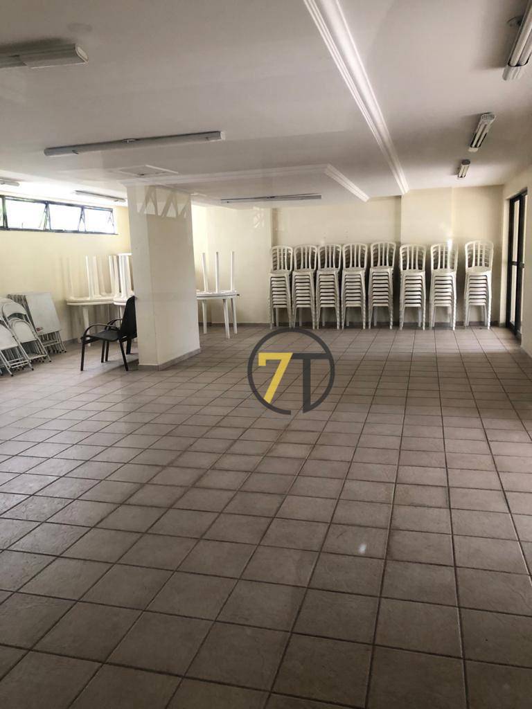 Apartamento à venda com 3 quartos, 140m² - Foto 40