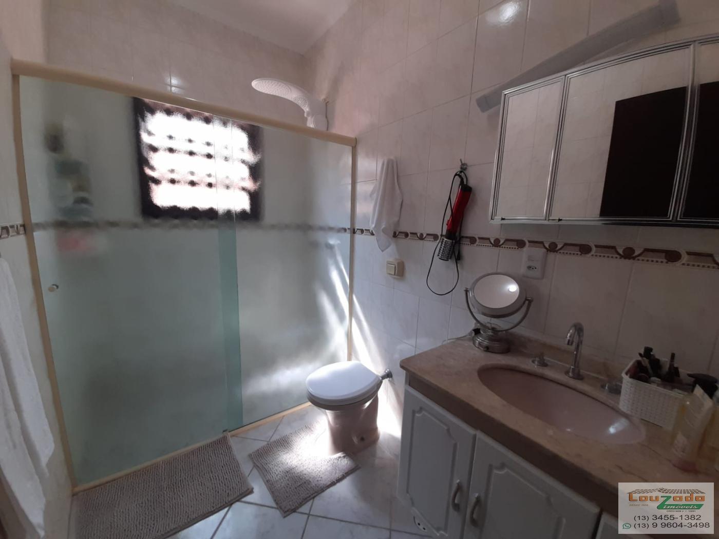 Casa para alugar com 3 quartos, 250m² - Foto 24