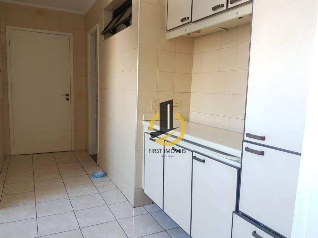 Apartamento à venda com 3 quartos, 145m² - Foto 7