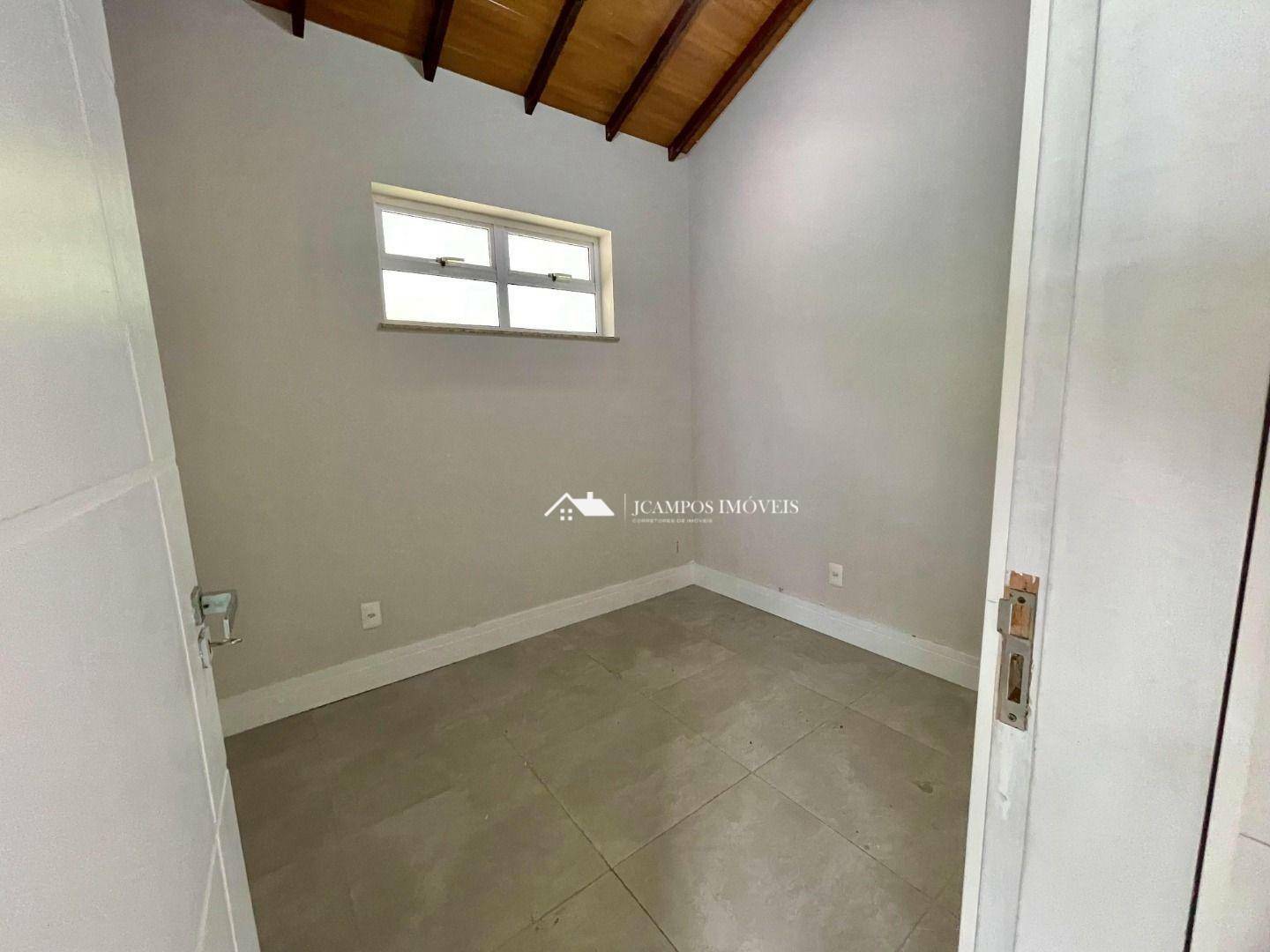 Casa à venda com 4 quartos, 300m² - Foto 19