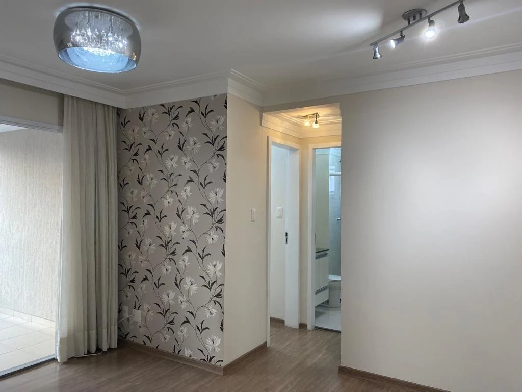 Apartamento à venda com 2 quartos, 60m² - Foto 1