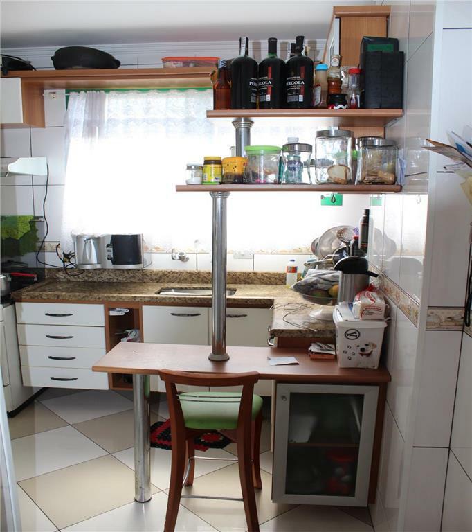 Apartamento à venda com 2 quartos, 78m² - Foto 3