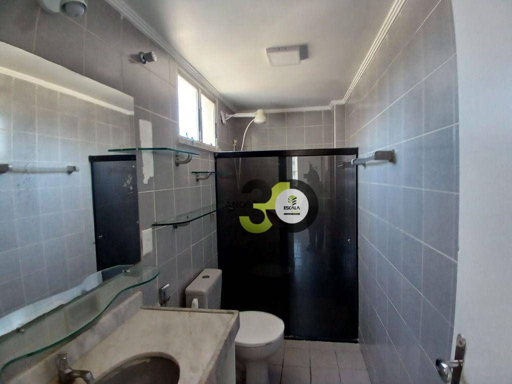 Apartamento para alugar com 3 quartos, 100m² - Foto 40