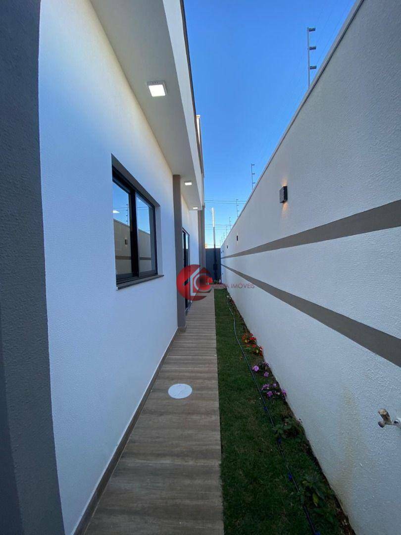 Casa à venda com 3 quartos, 220m² - Foto 18