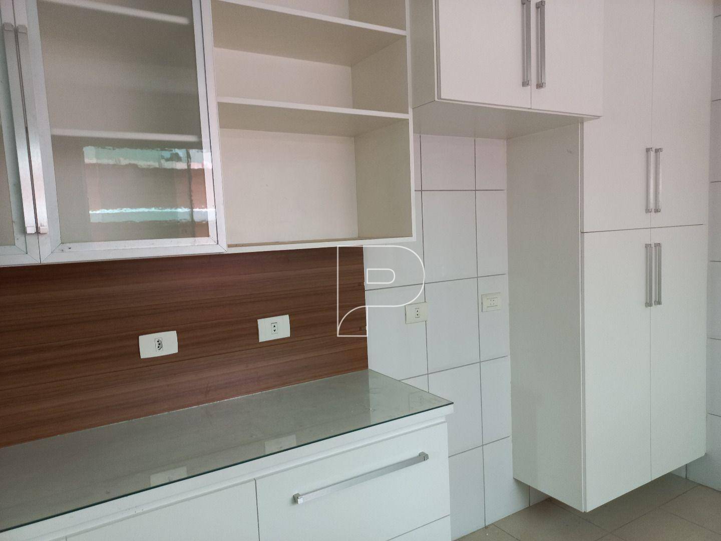 Casa de Condomínio para alugar com 4 quartos, 280m² - Foto 11