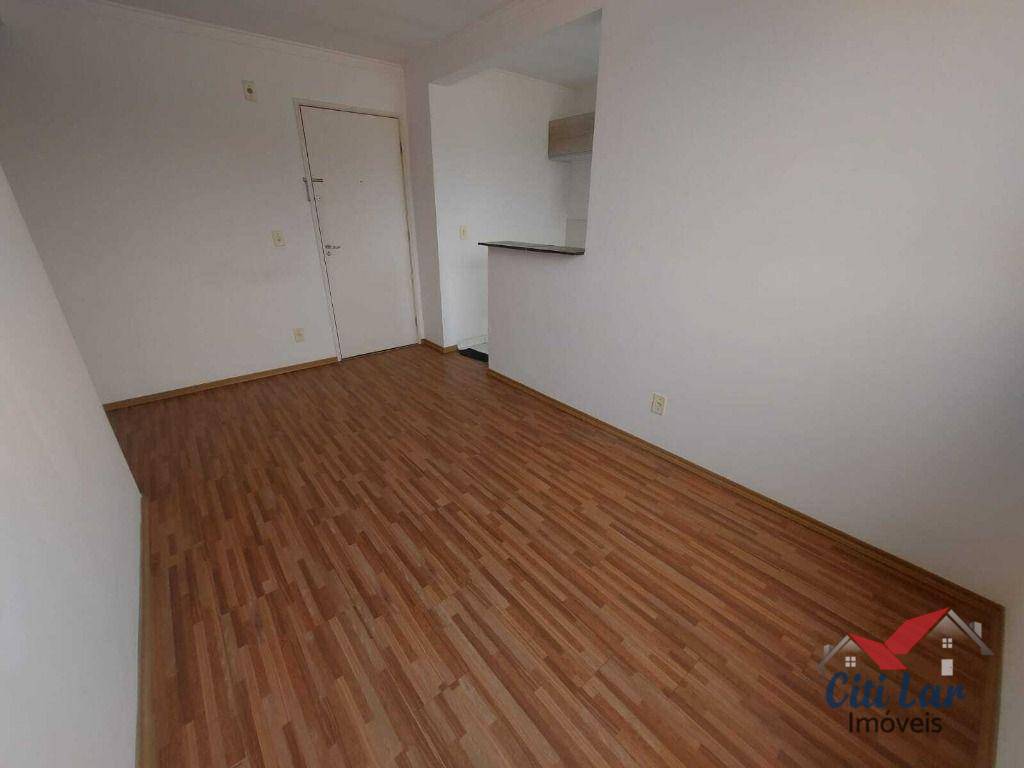 Apartamento à venda com 2 quartos, 48m² - Foto 3