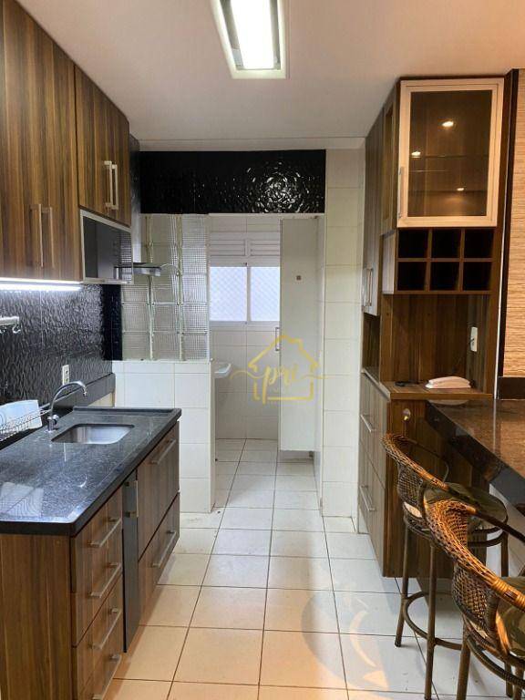 Apartamento para alugar com 3 quartos, 92m² - Foto 4