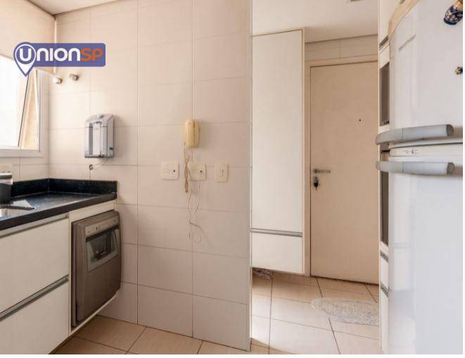 Apartamento à venda com 2 quartos, 76m² - Foto 8