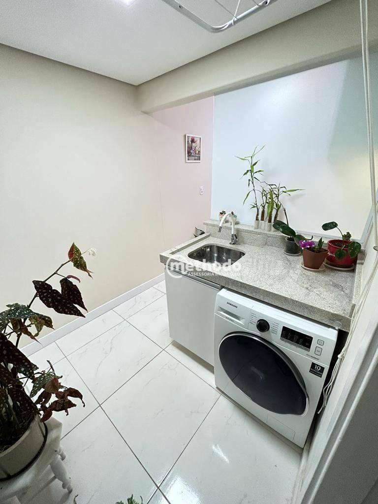 Apartamento à venda com 3 quartos, 110m² - Foto 14