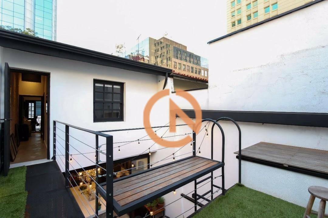 Casa à venda com 2 quartos, 102m² - Foto 4