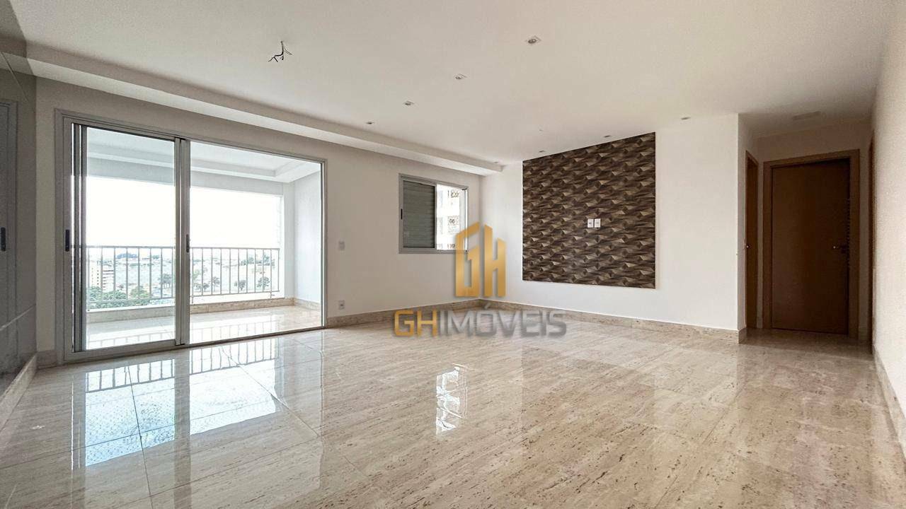 Apartamento à venda com 3 quartos, 118m² - Foto 1