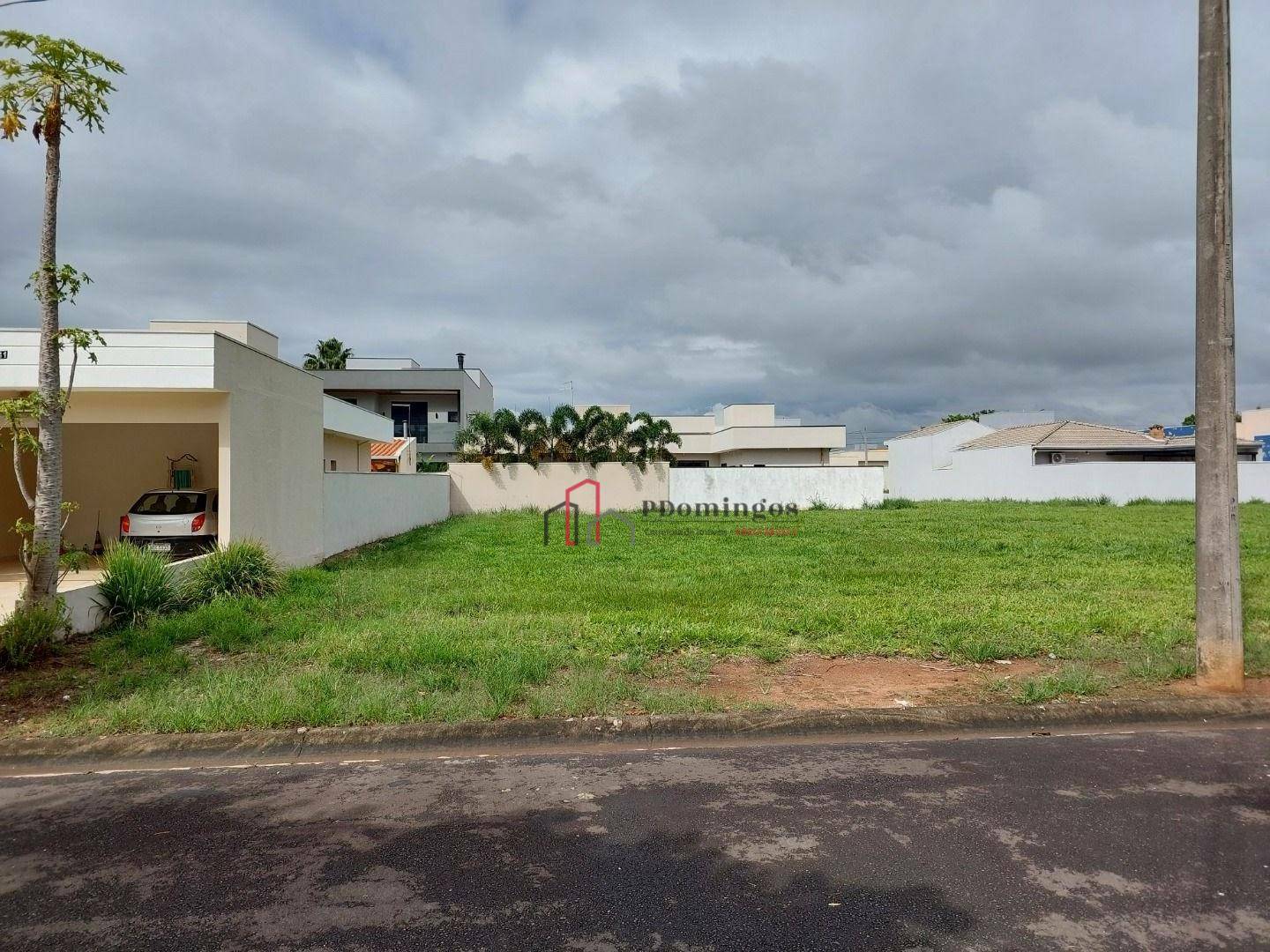 Loteamento e Condomínio à venda, 300M2 - Foto 1