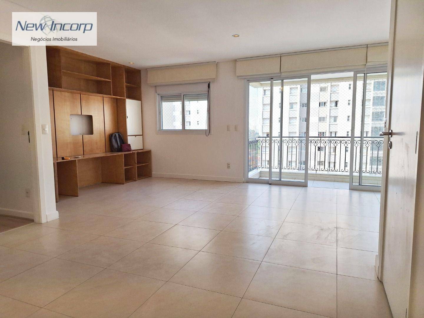 Apartamento para alugar com 2 quartos, 100m² - Foto 2