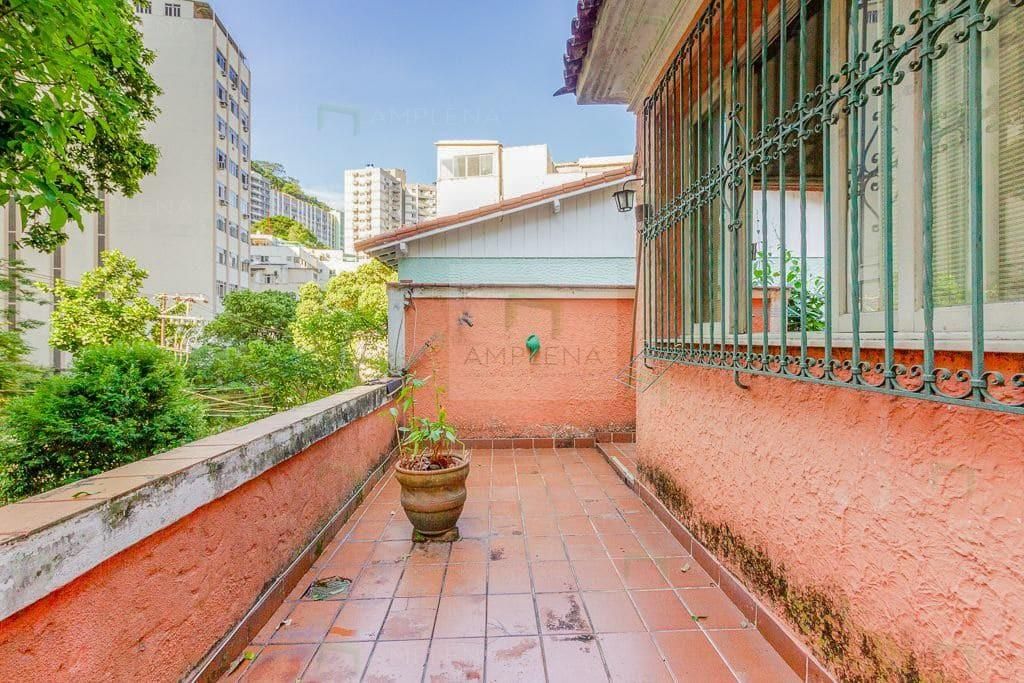 Casa à venda com 7 quartos, 292M2 - Foto 28