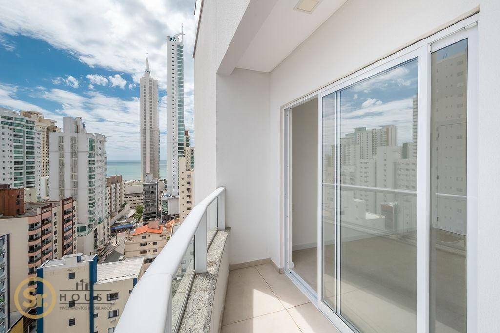 Cobertura à venda com 3 quartos, 240m² - Foto 24