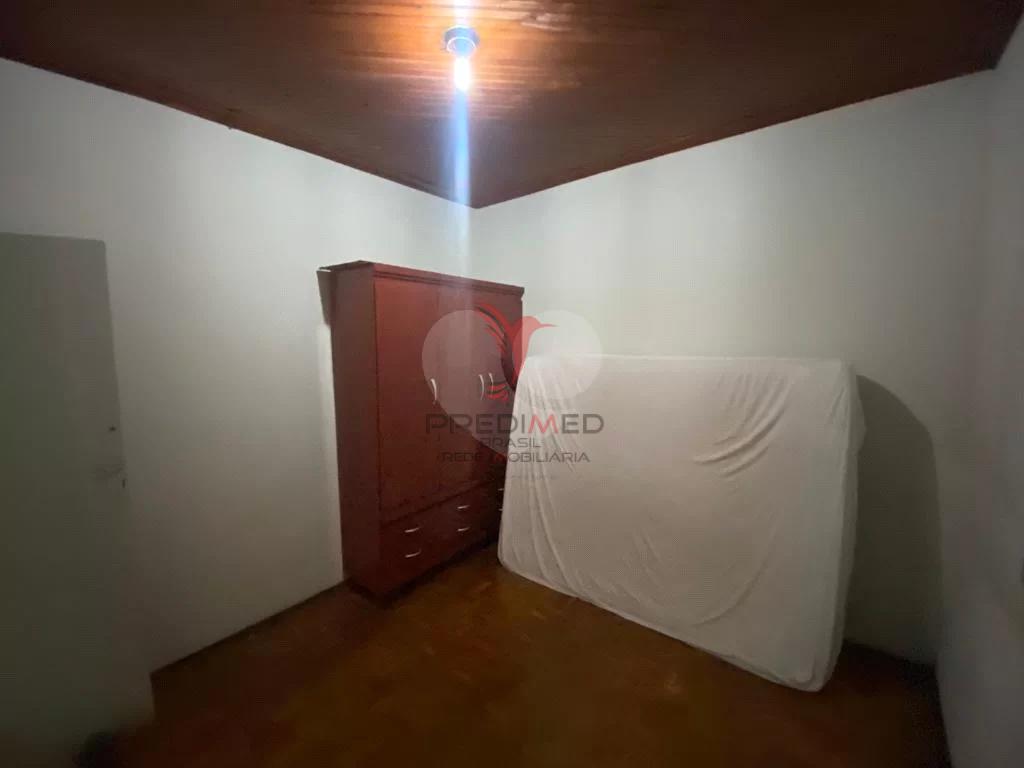 Casa à venda com 2 quartos, 139m² - Foto 3