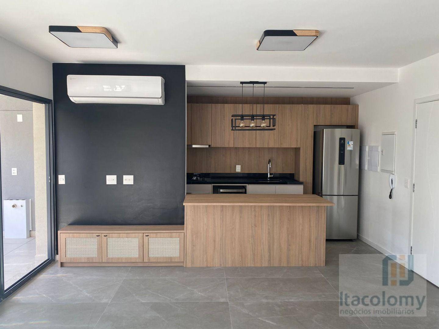 Apartamento para alugar com 1 quarto, 75m² - Foto 10