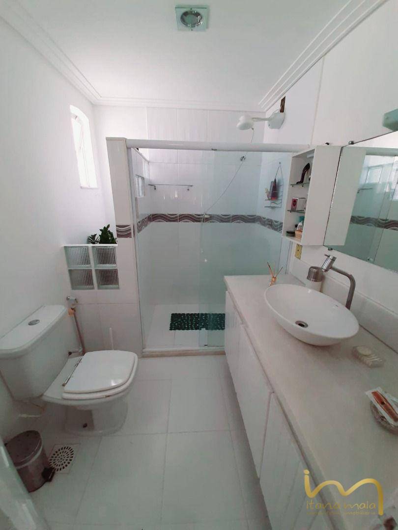 Casa à venda com 4 quartos, 300m² - Foto 13