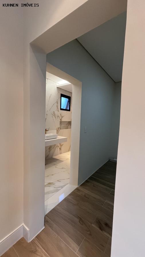 Casa de Condomínio à venda com 3 quartos, 250m² - Foto 12
